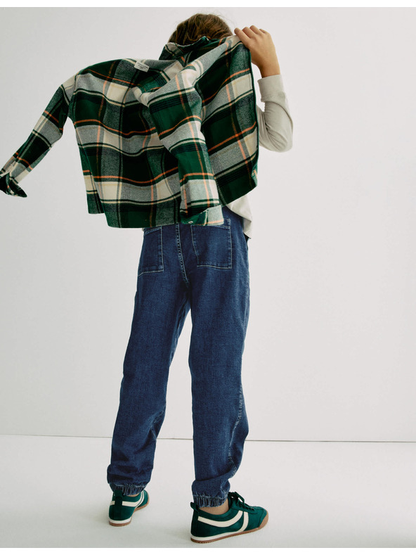 Marks & Spencer Melegítős farmernadrág magas pamuttartalommal (6–16 éves) Marks & Spencer sötétkék