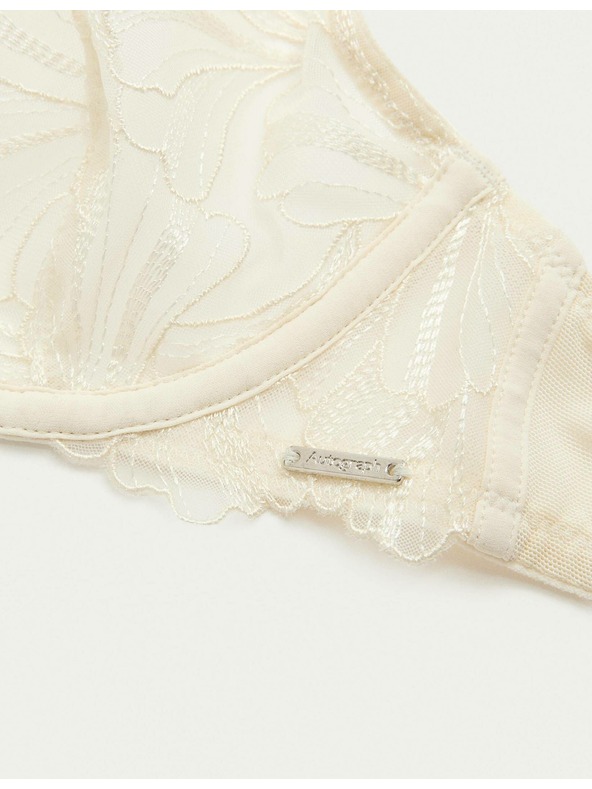 Marks & Spencer Merevítős melltartó hímzéssel Monaco (A-E) Marks & Spencer törtfehér