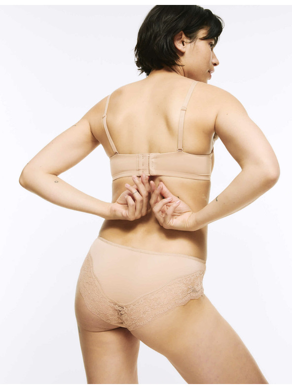 Marks & Spencer Brazil fazonú alsónadrág csipkés szegéllyel, 3 db csomagban Marks & Spencer bézs