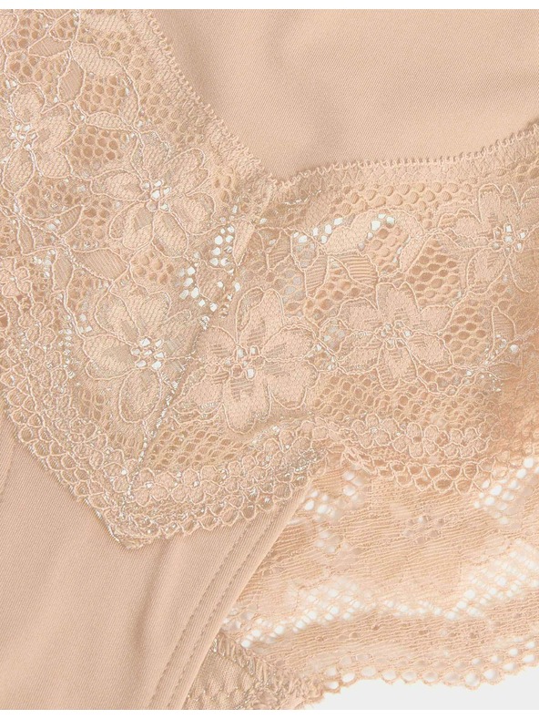 Marks & Spencer Brazil fazonú alsónadrág csipkés szegéllyel, 3 db csomagban Marks & Spencer bézs