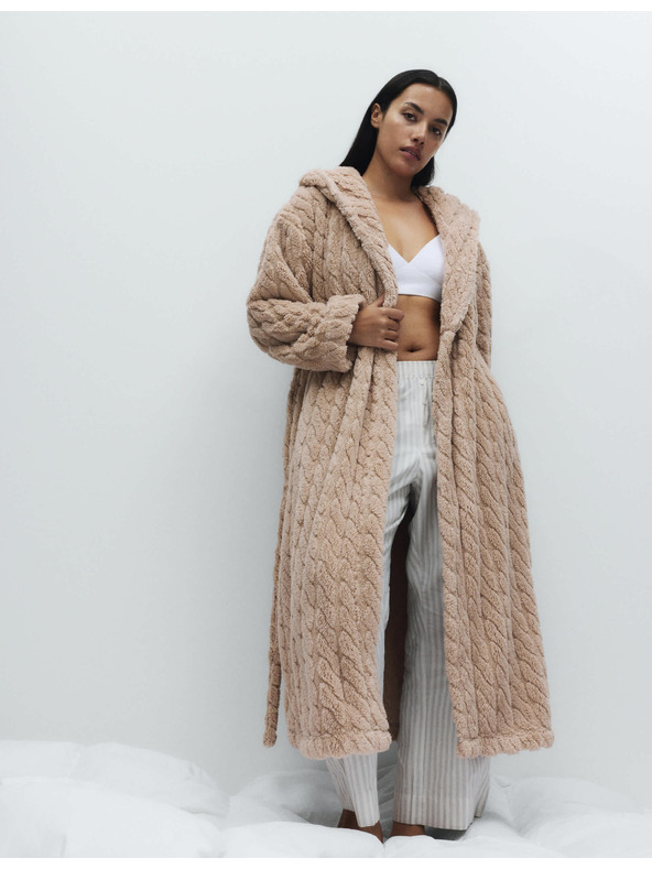 Marks & Spencer Kapucnis hosszú zsorzsett fürdőköpeny Marks & Spencer törtfehér