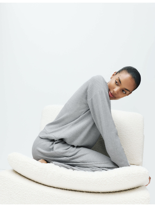 Marks & Spencer Marks & Spencer bordázott nyakú hosszú ujjú pizsama felső szürke