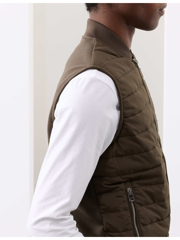 Marks & Spencer Steppelt mellény cipzárral, Stormwear™ technológiával és magas pamuttartalommal Marks & Spencer zöld