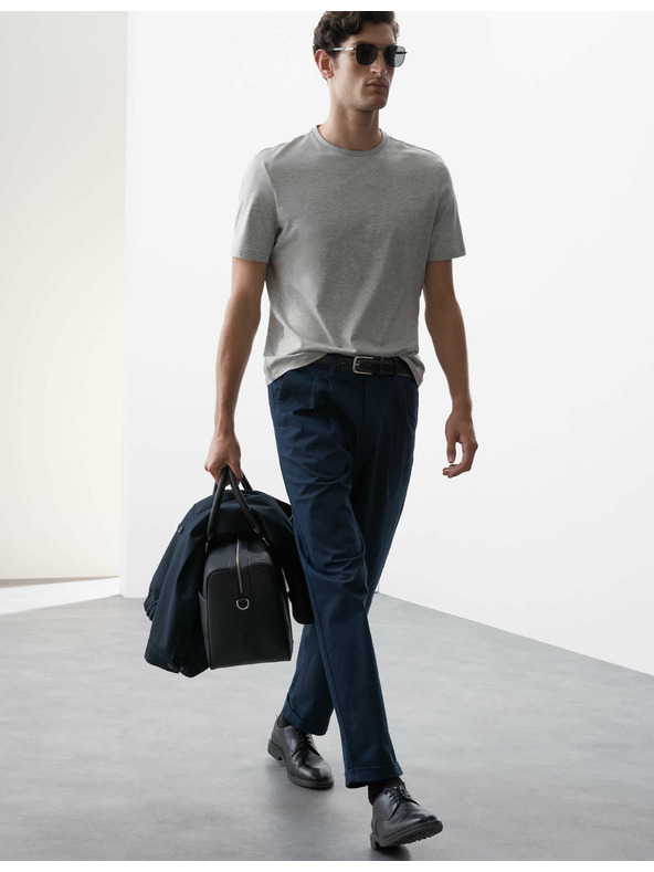 Marks & Spencer Prémium pamut póló, szűk szabás Marks & Spencer szürke