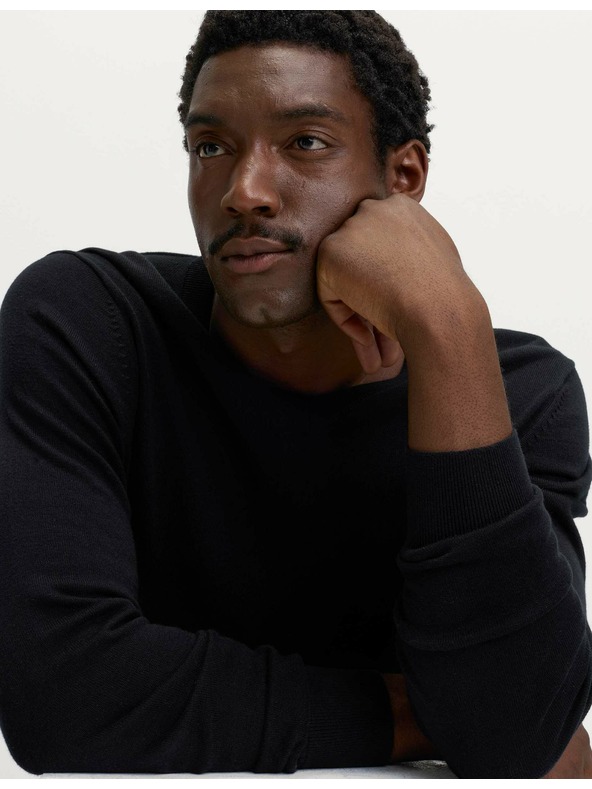 Marks & Spencer Tiszta pamut v-nyakú pulóver Marks & Spencer fekete