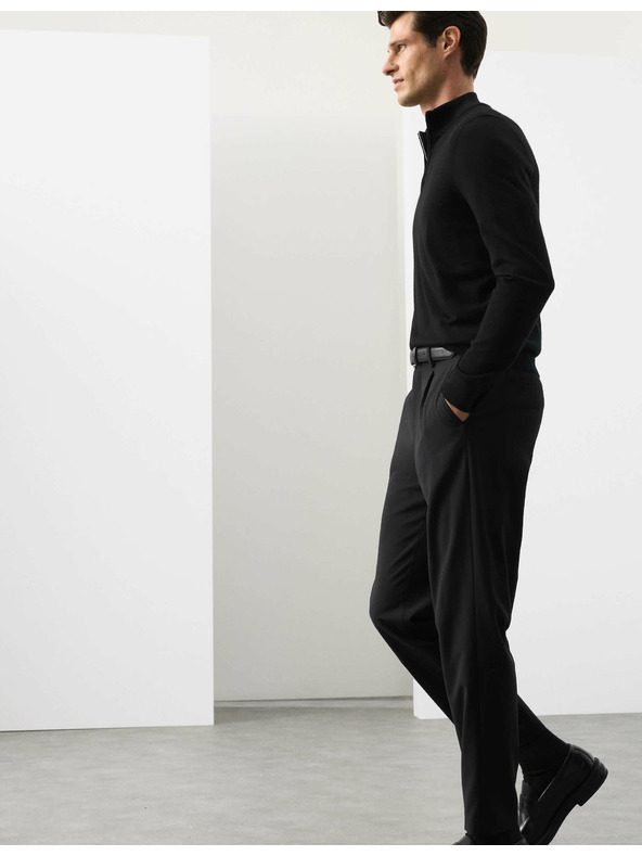 Marks & Spencer Rövid zipzáras pulóver tiszta extra finom merino gyapjúból, Marks & Spencer fekete