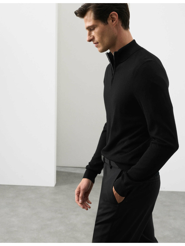 Marks & Spencer Rövid zipzáras pulóver tiszta extra finom merino gyapjúból, Marks & Spencer fekete