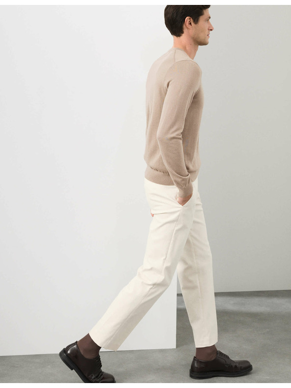 Marks & Spencer V-nyakú pulóver tiszta rendkívül finom merino gyapjúból, Marks & Spencer barna