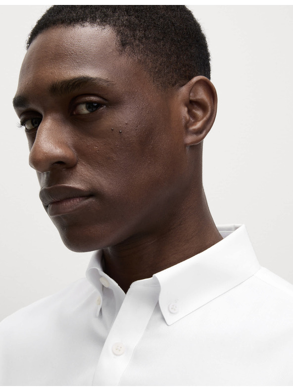 Marks & Spencer Marks & Spencer fehér, klasszikus szabású 100% pamut ing vasalást nem igénylő anyagból