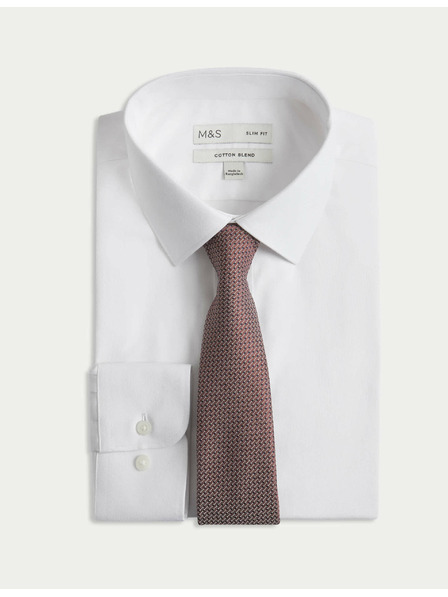 Marks & Spencer Marks & Spencer fehér, keskeny szabású ing nyakkendővel, könnyen vasalható