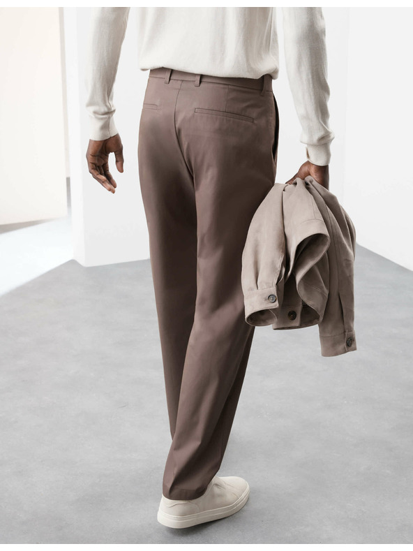 Marks & Spencer Marks & Spencer szuper könnyű chino nadrág, enyhén szűkített szabás barna