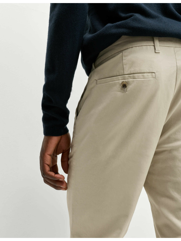 Marks & Spencer Stretch chino nadrág vékony szabású Marks & Spencer bézs színű