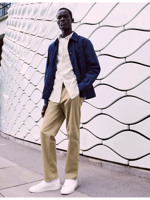 Marks & Spencer Rugalmas chino nadrág normál szabással Marks & Spencer bézs