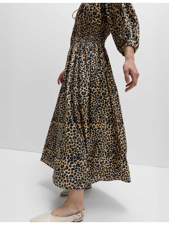 Marks & Spencer Marks & Spencer bézs midi ruha kiemelt derékkal, ráncolt, V-nyakú, állatos mintával