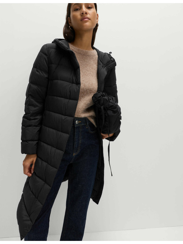 Marks & Spencer Marks & Spencer fekete toll- és pehelypihés takaróhuzat kapucnival