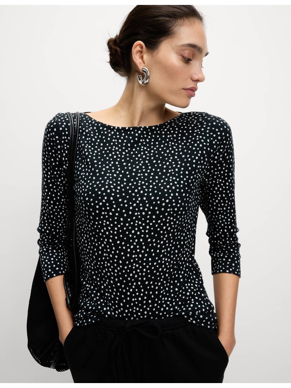 Marks & Spencer 100% pamut felső csónaknyakkal és nyomott mintával, szűk szabás, Marks & Spencer fekete