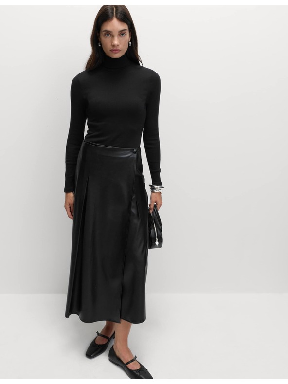 Marks & Spencer Bordázott felső magas nyakkal és magas pamuttartalommal, Marks & Spencer fekete