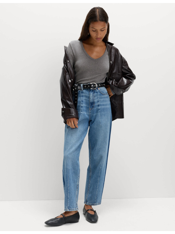 Marks & Spencer V-nyakú, bordázott felső magas pamuttartalommal, Marks & Spencer szürke