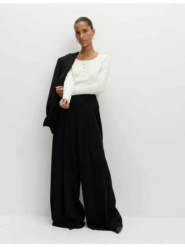 Marks & Spencer Festett, kihajtós felső magas pamuttartalommal Marks & Spencer krémszínű