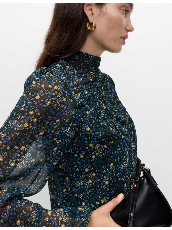 Marks & Spencer Virágmintás hosszú ujjú blúz Marks & Spencer fekete