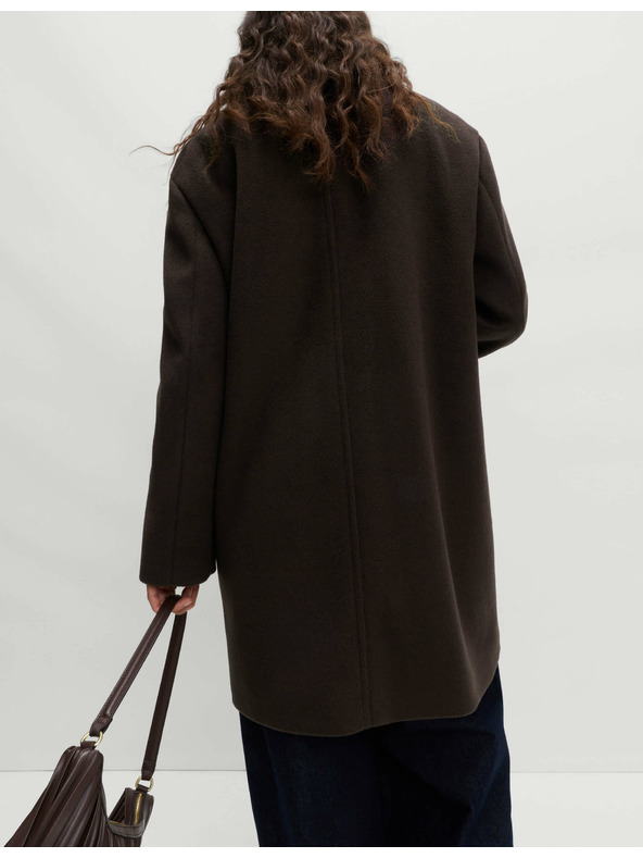 Marks & Spencer Egy soros enyhén karcsúsított kabát Marks & Spencer barna