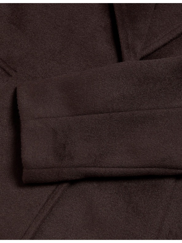 Marks & Spencer Egy soros enyhén karcsúsított kabát Marks & Spencer barna