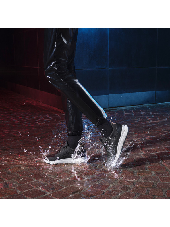 Geox Fekete női Geox Spherica 4x4 4x4 b abx tornacipő