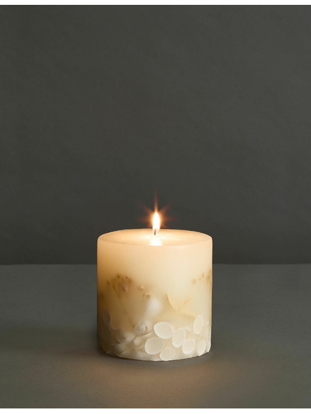 Marks & Spencer Kagylóillatú gyertya Marks & Spencer több színben