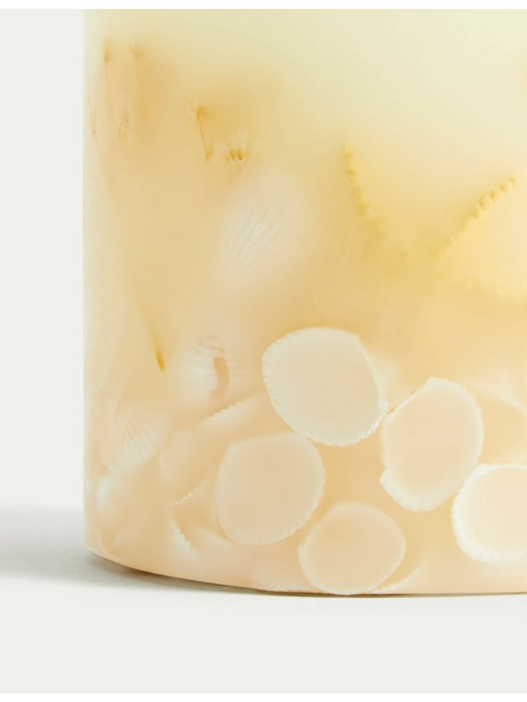 Marks & Spencer Kagylóillatú gyertya Marks & Spencer több színben