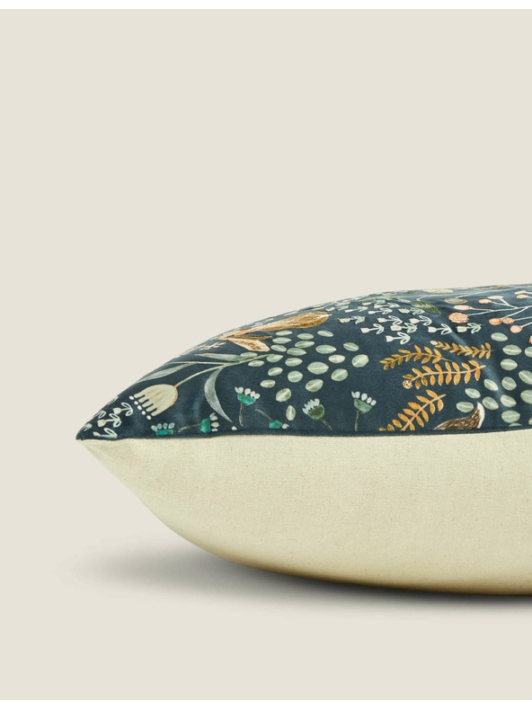 Marks & Spencer Marks & Spencer hímzett párnácska erdei motívummal sötétkék