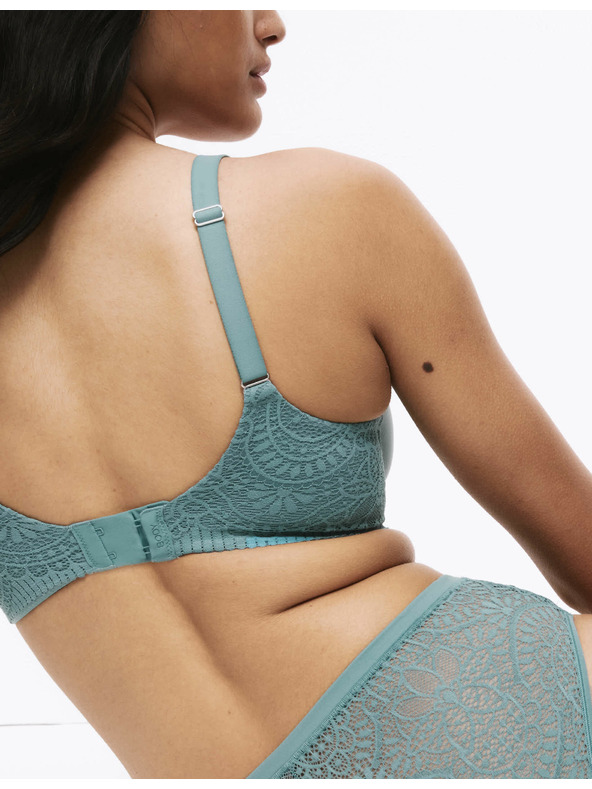 Marks & Spencer Sima Body Soft™ melltartó csontokkal és teli kosarakkal, méret F–H Marks & Spencer zöld