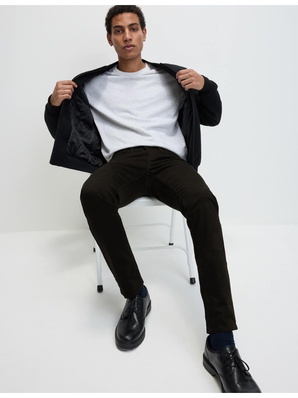 Marks & Spencer Sztreccs farmer szűkített szabással, Marks & Spencer fekete