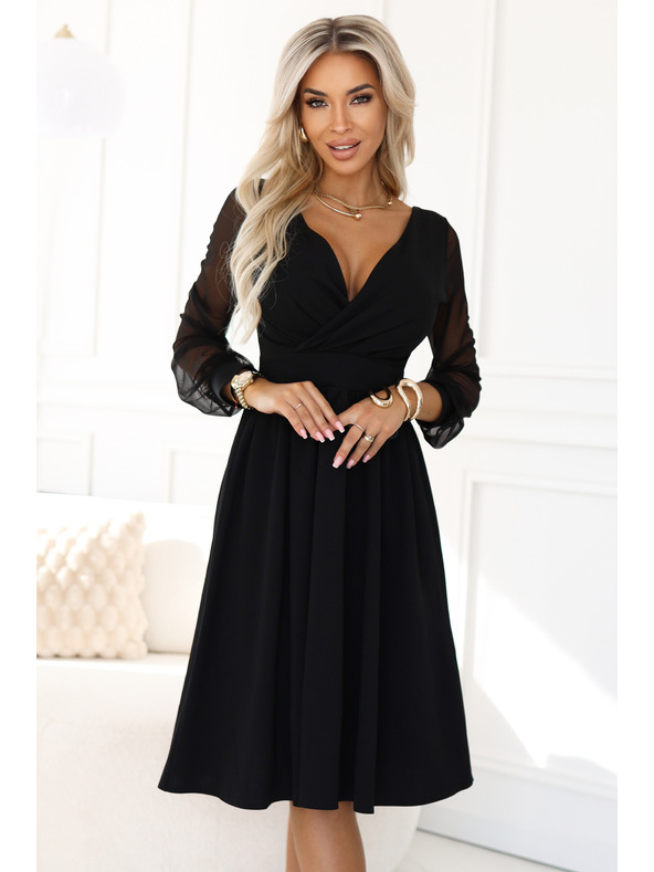 numoco Elegáns midi ruha átlapolt nyakkivágással és tüll ujjakkal - fekete