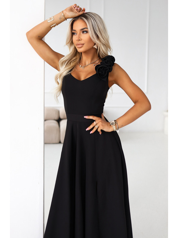 numoco Elegáns maxi estélyi ruha hasítékkal és rózsákkal - klasszikus fekete