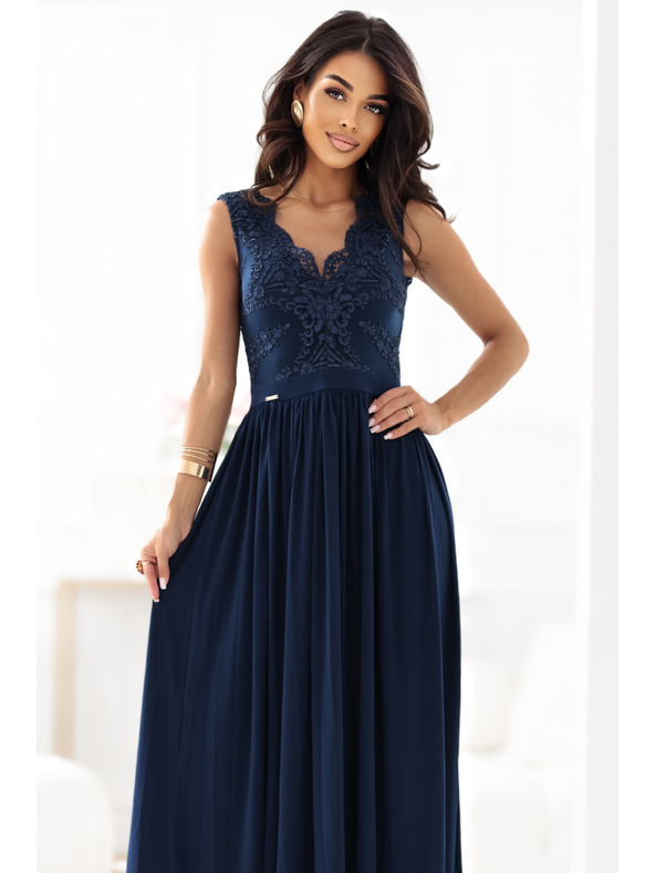 numoco LEA Hosszú elegáns maxiruha csipke felsőrésszel és lábhasítékkal - sötétkék