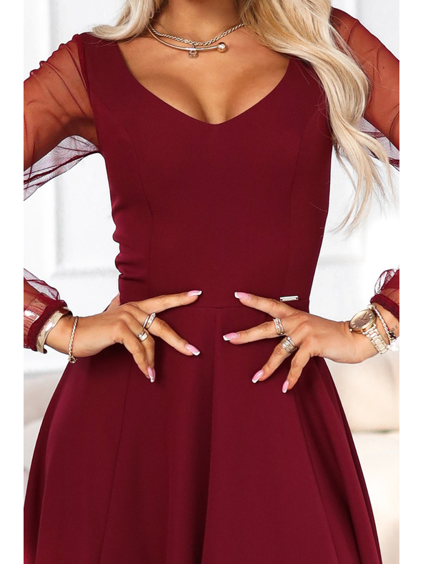 numoco LORETTA egyedi hosszú ruha tüll ujjakkal és kivágással - bordó