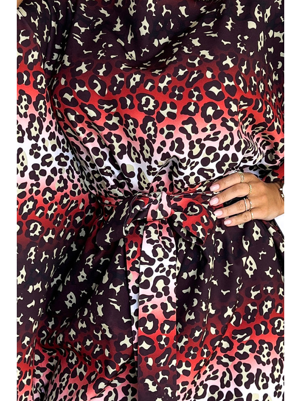 numoco SOFIA Pillangó ruha derékövvel - jaguár