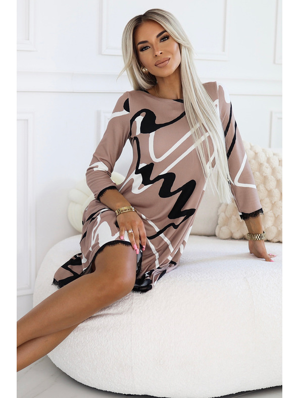 numoco Trapéz kötött ruha csipkével - bézs fekete-fehér mintázattal