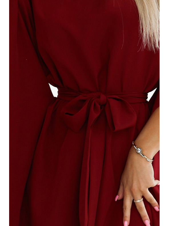 numoco SOFIA Pillangó ruha derékövvel - bordó