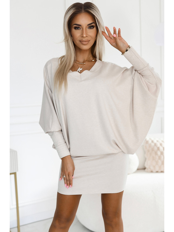 numoco Kötött meleg denevér ruha kivágással - bézs