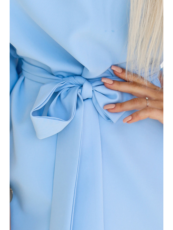 numoco SOFIA Pillangó ruha derékövvel - pasztellkék