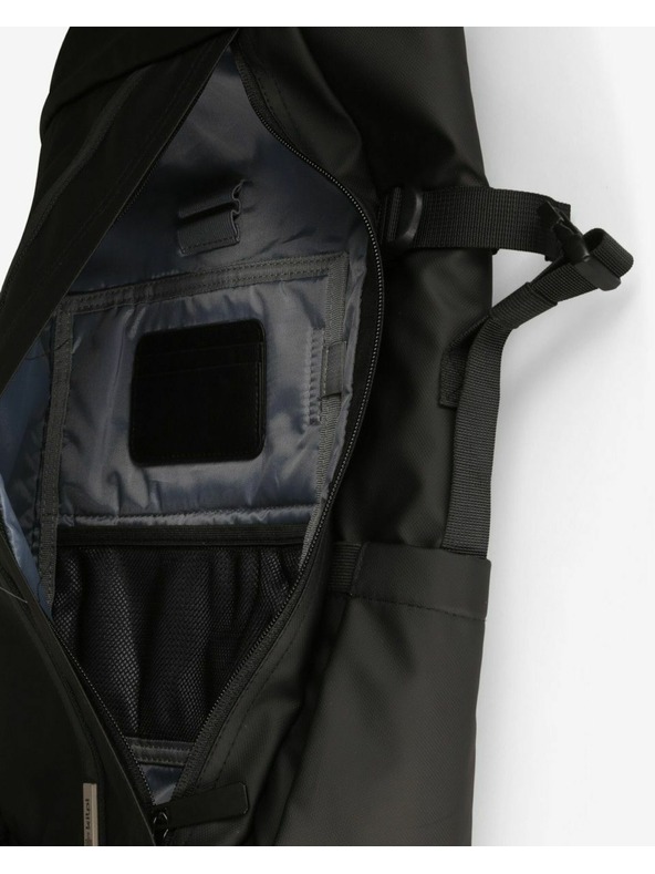 Kilpi Kilpi NUEVO 15-U városi hátizsák Fekete