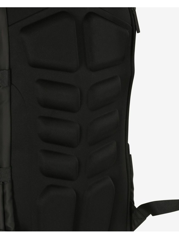 Kilpi Kilpi NUEVO 15-U városi hátizsák Fekete