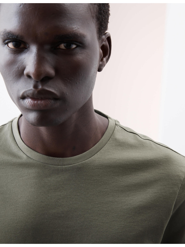 Marks & Spencer Prémium pamut póló, szűk szabás Marks & Spencer zöld