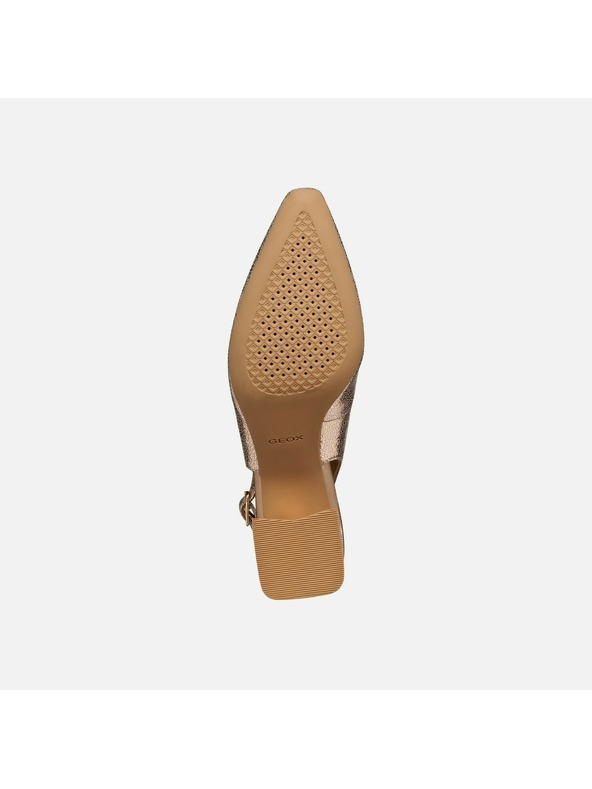 Geox Rózsaszín női magassarkú Geox Giselda