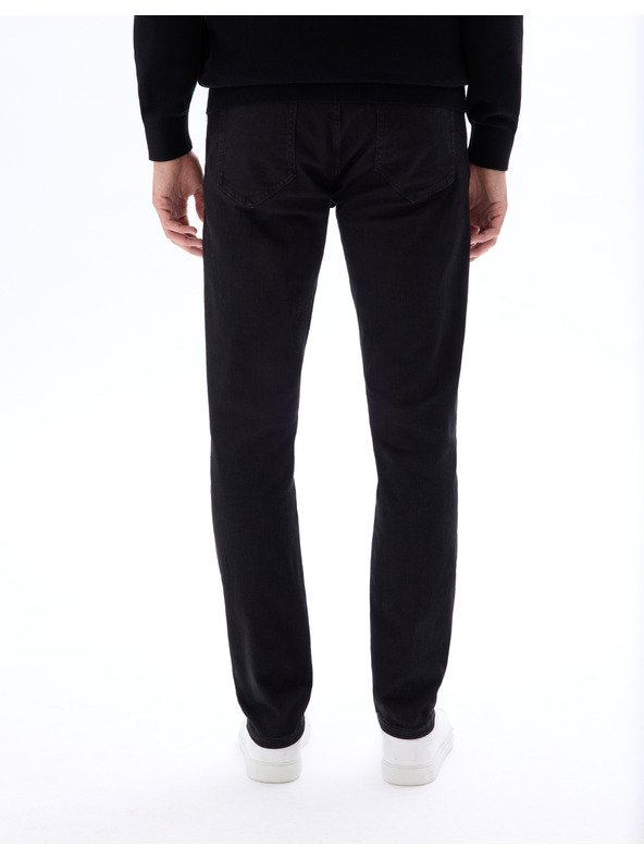 Celio Fekete férfi slim fit farmer Celio Foslim