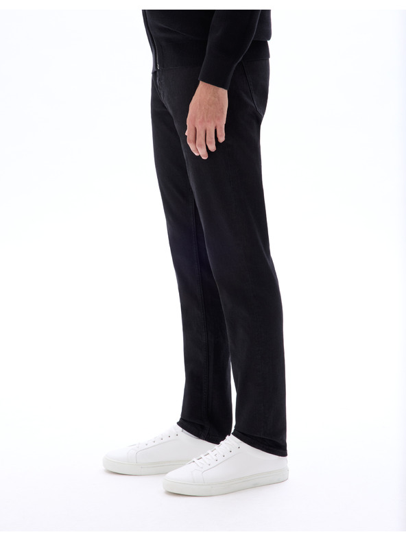 Celio Fekete férfi slim fit farmer Celio Foslim