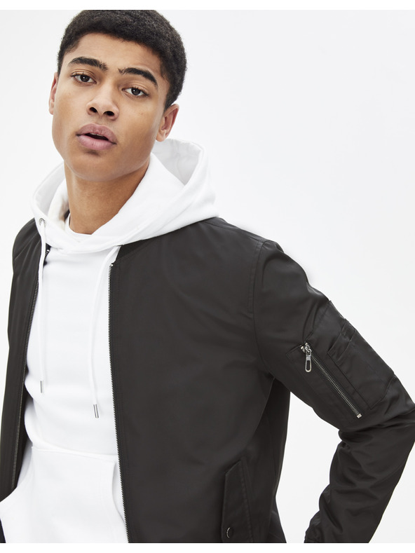 Celio Rualfbomb Dzseki