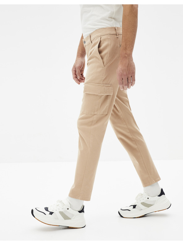 Celio Bézs színű, zsebes férfi nadrág Celio Cargo Ronar