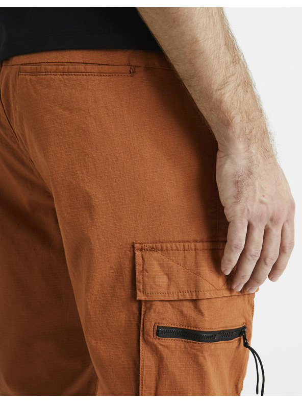 Celio Tégla színű férfi cargo nadrág Celio Dozip